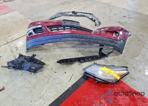 2015 Chevrolet Traverse Lt z USA, uszkodzony, nr VIN 1GNKVGKD8FJ106077